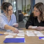 UX & Parcours Clients 23 Équipe en charge du tri des verbatims clients